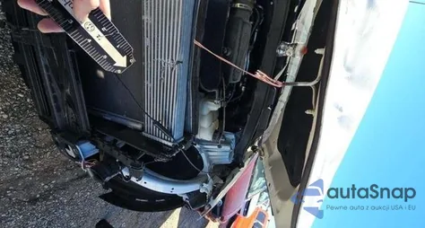 2021 Ford Explorer Xlt z USA, uszkodzony, nr VIN 1FMSK7DH2MGB35694